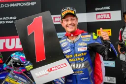 Supersport, lo "strano" caso di Aegerter: obbligato a correre in MotoE?