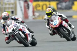 Supersport: duello mondiale Lowes Vs Sofuoglu al Nurburgring