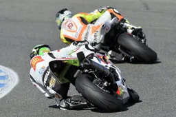Superstock 600: novità 2015, regolamenti, limite d'età