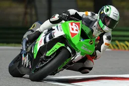 Superstock 1000: tre piloti per il Team Pedercini nel 2011