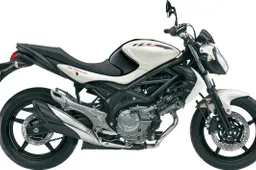 Suzuki, nuovo listino prezzi per il 2012