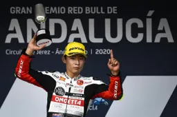 Moto3: Suzuki, la vittoria tra la strigliata di Simoncelli e la dedica alla nonna