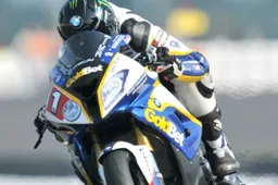 Superstock 1000 Nurburgring Prove 2: Barrier precede Canepa