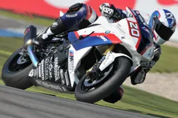 Superstock 1000 Assen Qualifiche 2: prima pole per Barrier