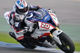 Superstock 1000 Magny Cours Prove 1: Barrier in testa