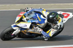 Superstock 1000 Nurburgring Qualifiche 1: Barrier leader