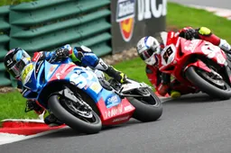 BSB Nuova Suzuki GSX-R 1000, sviluppo problematico nel British Superbike