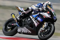 Superbike: Sylvain Guintoli migliora il feeling con la Suzuki