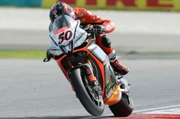 Superbike Sepang Superpole: seconda pole 2014 di Guintoli