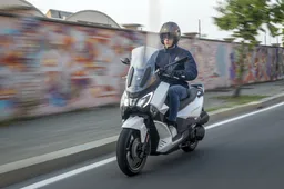 Sym lancia Joyride 16, lo scooter 300 che fa la differenza: ecco perchè