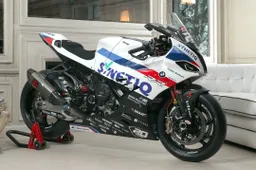Tecnica BSB: BMW S1000RR TAS Racing (Synetiq BMW)