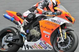 All Japan Superbike: Dog Fight Racing Yamaha al via nelle due classi