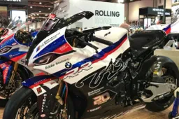 TAS Racing BMW (senza Tyco) svela la S1000RR per il BSB 2020