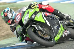 Superstock 1000: Leandro Mercado firma con Barni Ducati