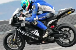 Superstock 1000: ancora test per i piloti del Team QDP