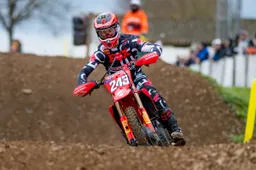Motocross MXGP St Jean d'Angely: Tim Gajser implacabile non si batte