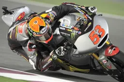 Moto2 Losail Gara: Tito Rabat in volata su Nakagami