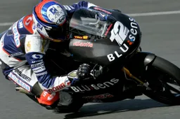 Tito Rabat: "Per andar forte con l'Aprilia devo conoscer la moto"