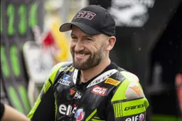 Superbike, ufficiale: Tom Sykes e il team Kawasaki Puccetti si separano