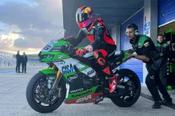 Superbike, test Jerez: Rea chiude davanti, Sykes debutta con Puccetti
