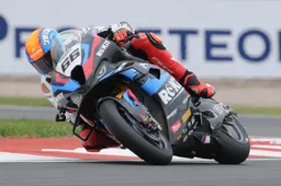 Superbike: Tom Sykes tradito dalle bandiere gialle "Doppia frustrazione"