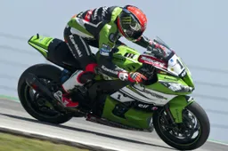 Superbike Portimao Gara 1: settimo centro di Tom Sykes