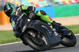 Superbike: Kawasaki al completo per i test di Sepang