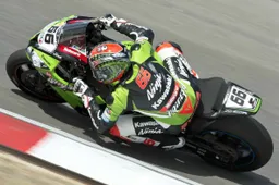 Tom Sykes: "Il ritiro di Gara 2? Queste sono le corse..."