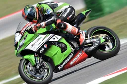 Superbike Misano Gara 1: trionfo di Sykes, doppietta Kawasaki