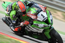 Superbike Aragon Gara 2: Sykes in volata su Baz e Melandri