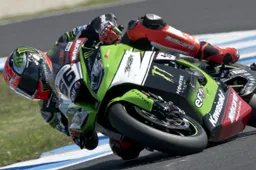 Superbike Phillip Island Warm Up: Tom Sykes il più veloce