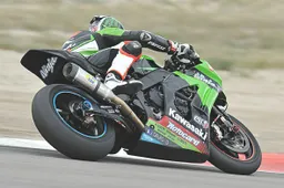 Superbike Miller Warm Up: Sykes il più veloce davanti a Checa