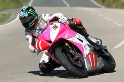 Manx Grand Prix: Tommaso Totti torna all'Isola di Man, al via dell'edizione 2012