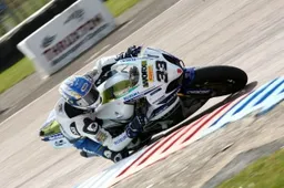 BSB Thruxton Prove Libere 1: Tommy Hill al comando