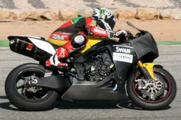 BSB: nuovi test per Swan Yamaha e Kawasaki PBM ad Almeria