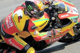 BSB Brands Hatch Prove 2: sempre Tommy Hill al top