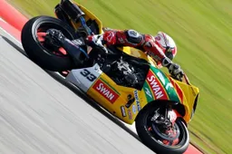 BSB Cadwell Park Gara 3: doppietta per Tommy Hill