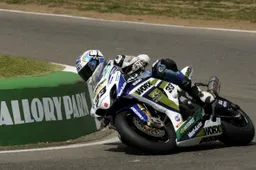 BSB Mallory Park Prove Libere 1: Tommy Hill al comando