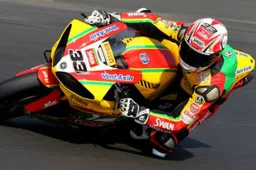 BSB Oulton Park Prove Libere 2: le due Yamaha in fuga