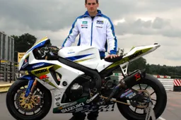 BSB: ufficiale, Tommy Hill con Crescent Suzuki da Mallory Park