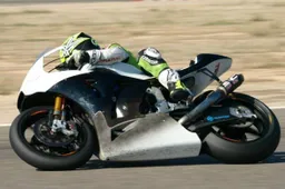 Moto2: primo test per Toni Elias con la KALEX ad Alcarras