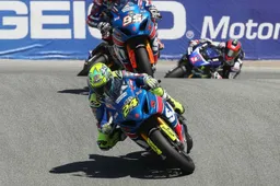 MotoAmerica Laguna Seca Gara 1 Toni Elias vince e vola in classifica