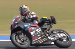 Superbike Misano, prove 1: Toprak fa spavento,  Ducati insegue