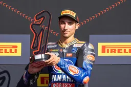 Superbike Portimao: Toprak Razgatlioglu è il re della frenata, vince anche la sprint