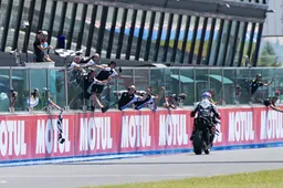 Superbike Misano: Toprak non dà scampo, vince anche allo sprint