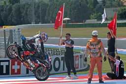 Superbike Misano: Toprak tre su tre, la BMW fa il pieno in Romagna