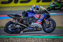 Superbike: Ecco cos'è successo alla gomma di Toprak Razgatlioglu