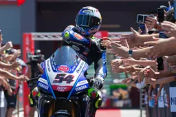 Superbike, Razgatlioglu fa doppietta a Imola: "Il campionato non è finito"