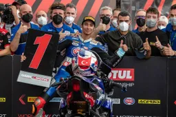 Superbike, retroscena Yamaha: "Toprak Razgatlioglu fa richieste insolite"
