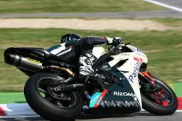 Supersport: primo test con la Triumph per Luca Scassa